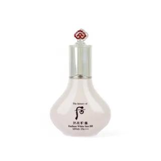 爽肤水 vs 柔肤水: 哪些对你的皮肤更友好？